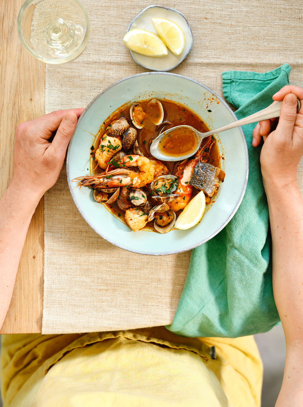 feestelijk zeevruchtenstoofpotje