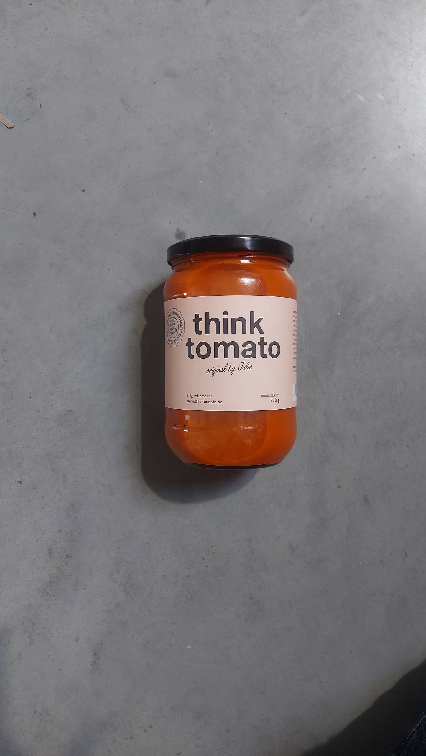 think tomato familiepot